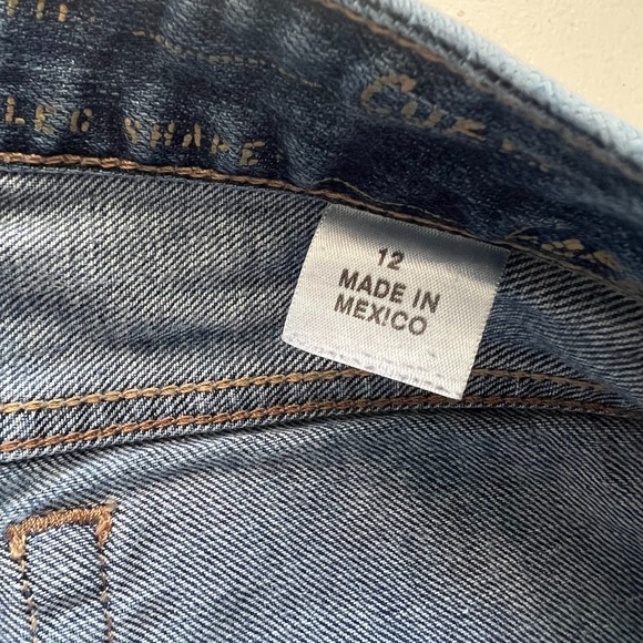 Eddie Bauer Capri Jeans Womens Size 12 Blue Denim Stretch Straight Leg Curvy Fit - Picture 3 of 14